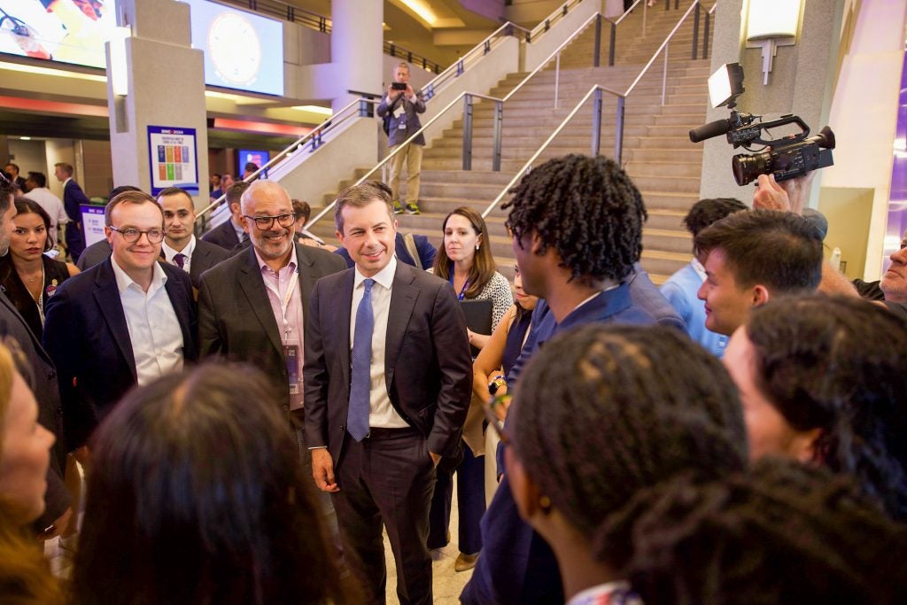 Georgetown students meeting with Pete Buttigieg at the DNC