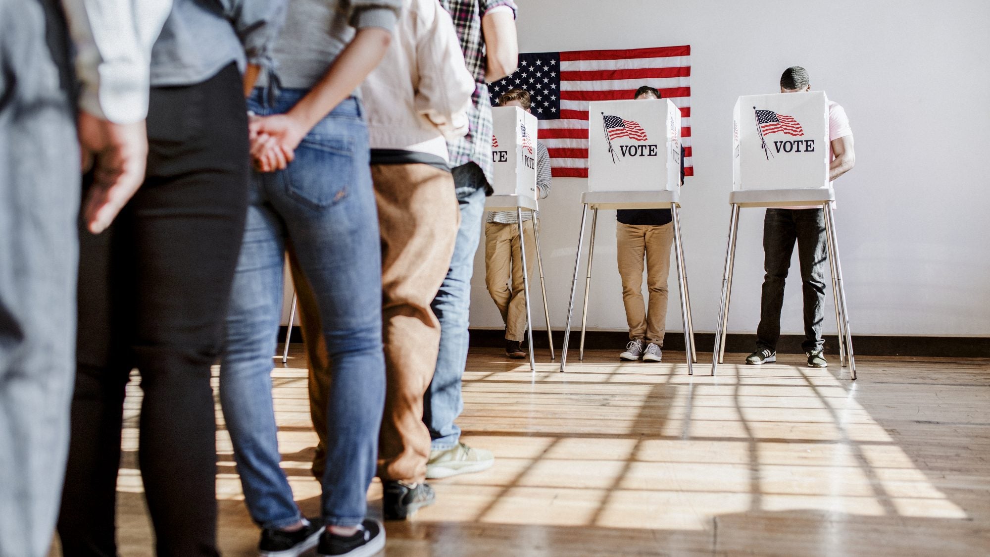 A line forms to vote in an American election