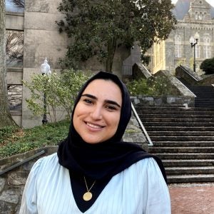 Zahra Wakilzada on Lau steps