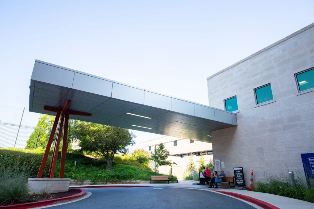 The entryway to the Georgetown Lombardi Comprehensive Cancer Center.