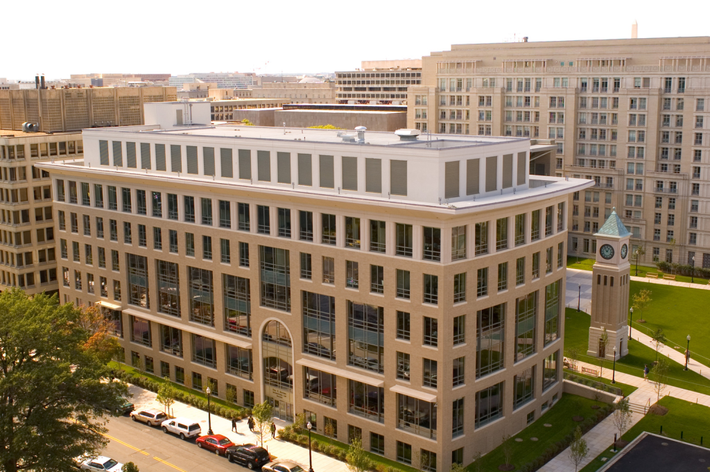 An aerial view of a building on Georgetown's Law Center campus.