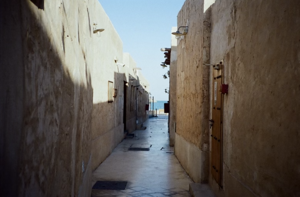 Souq Al Wakhra on a sunny day